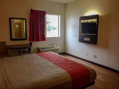 Motel 6 Woodway, TX - 20