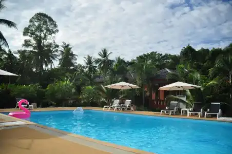 Tamarind Twin Resort - 8