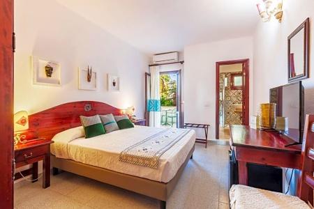 S'Ortale Possibilità di Parcheggio Interno e Ristorante All'Aperto - 76