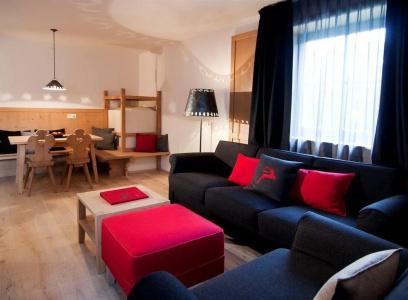 Zin Senfter Residence - 12