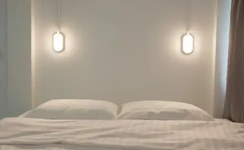 Young Money Hostel - 1