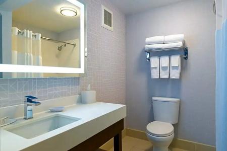 Courtyard by Marriott Old Town - 35
