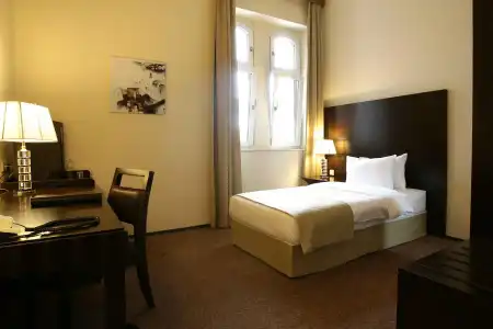 Grand Palace Hannover - 5