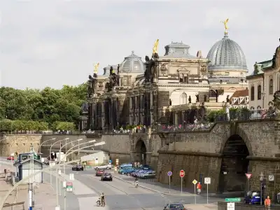 ibis Styles Dresden Neustadt - 30