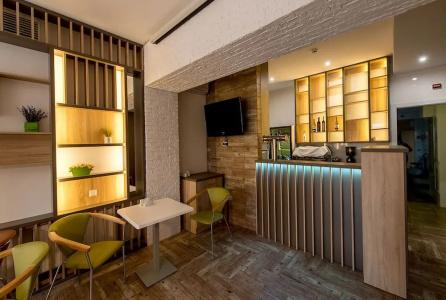 Light & Hub - 10