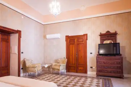Palazzo Montalbano - 27