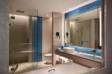 Renaissance Pattaya Resort & Spa - 8