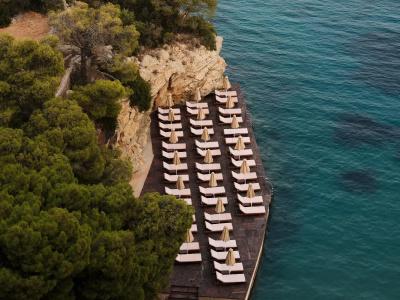 Sirene Blue Luxury Beach Resort - 9