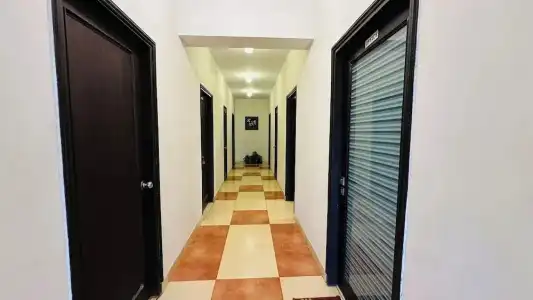 OYO 4646 Hari Villa - 8