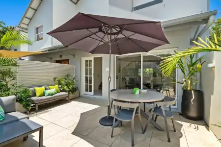 Noosa Entrance Waterfront Resort - 68
