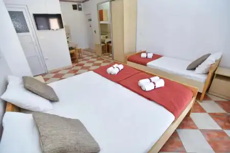 D&D Apartments - 190