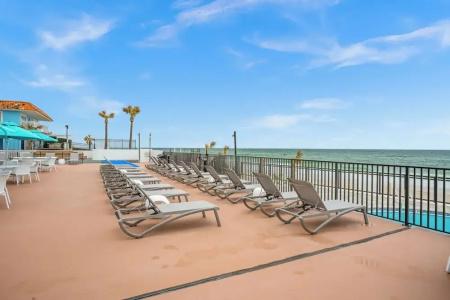 Tropic Sun Towers - 43
