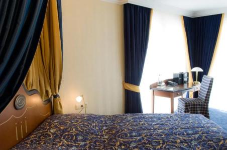 Moselstern Brixiade &Triton - 38