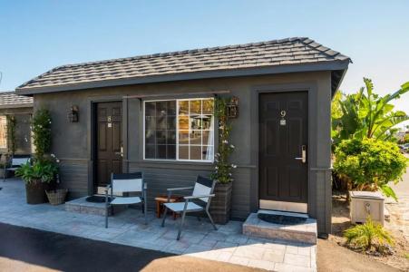 Shell Beach Inn - 16