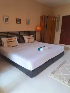 Laura's Guest House - adult only - - 116