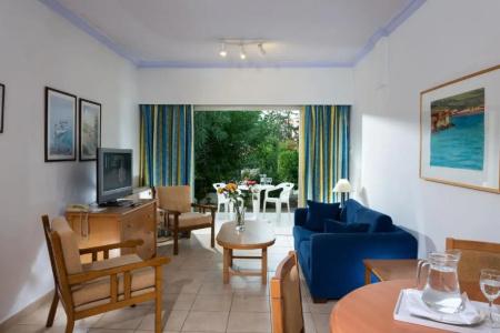 Paphos Gardens Holiday Resort - 51