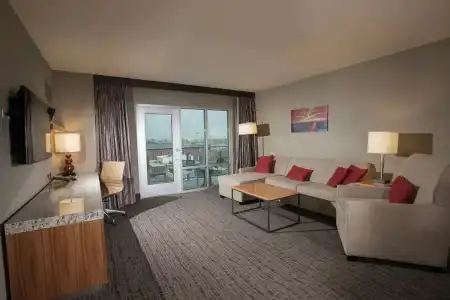 The Broadway Columbia - a DoubleTree by Hilton - 64