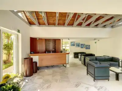 Forum Suites - 1