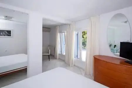 Mykonos Adonis - 36