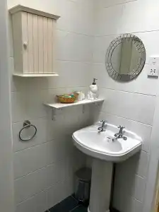 Acer Lodge Guest House - 26