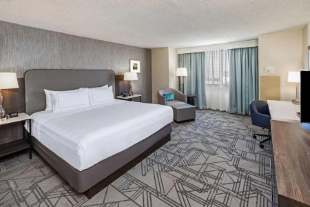 DoubleTree by Hilton Tulsa Downtown - 36