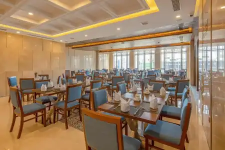 Gold Plaza Da Nang - 13
