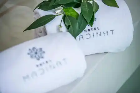 Madinat - 195