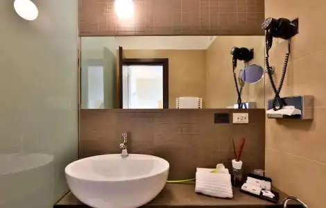 Best Western Plus Farnese - 88