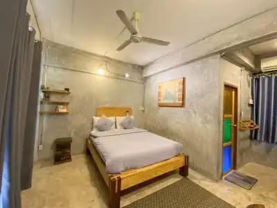 The Picturebook Guesthouse - 26