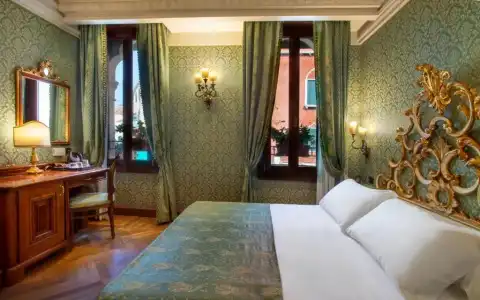 Palazzina Veneziana - 83