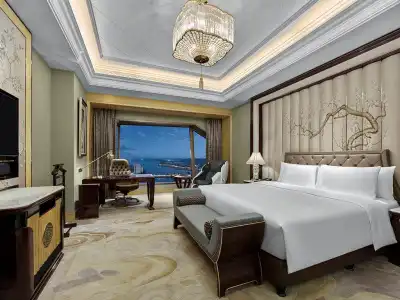 Wanda Reign Wuhan - 37