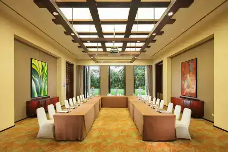 Hilton Sanya Yalong Bay Resort & Spa - 21