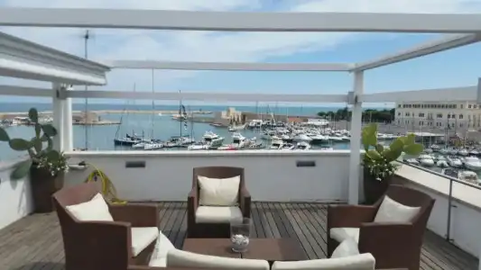 Suite Home Trani - 52