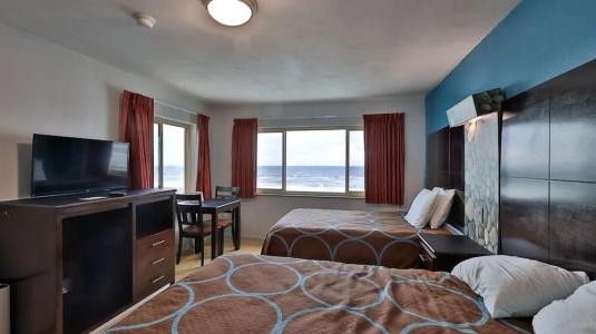 Driftwood Beach Motel - 148