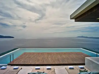 A La Carte Da Nang Beach - 16
