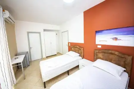 Ideal Aparthotel - 34