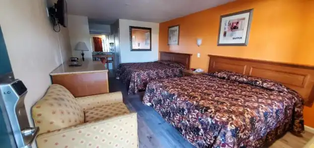 Anaheim National Inn - 73