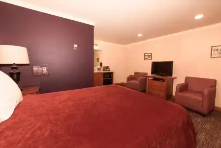 The Maxwell Inn - 26