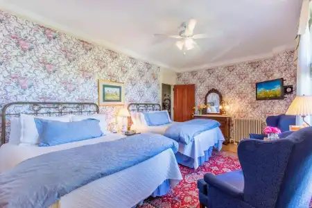 Wilburton Inn - 82