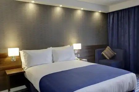 Holiday Inn Express London - ExCeL by IHG - 4
