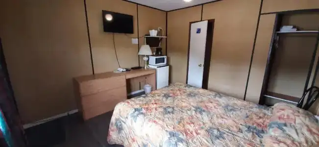 Mary's Motel - 26