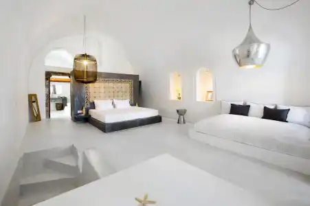 Sophia Luxury Suites - 42