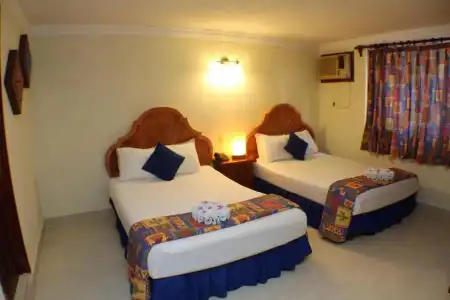 Suites Cancun Center by Kavia - 20