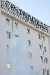 Centrum Palace - 0
