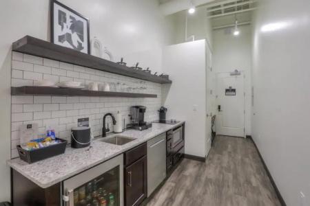 Studio 154 Luxury - 153
