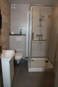 South Iceland Guesthouse - 8