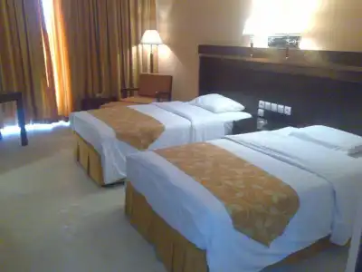 Dead Sea Marriott Resort & Spa - 2