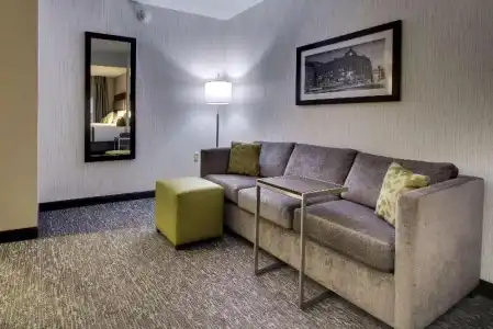 Best Western Plus Boston - 25