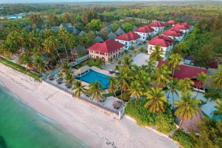 Sunny Palms Beach Bungalows - 17