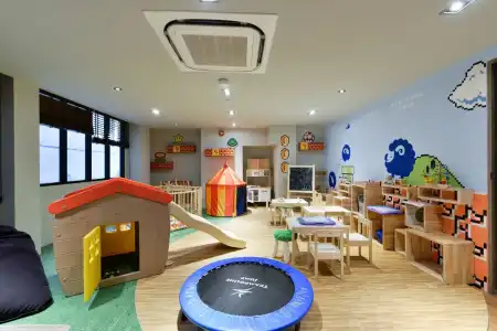 Kokotel Bangkok Surawong - 17